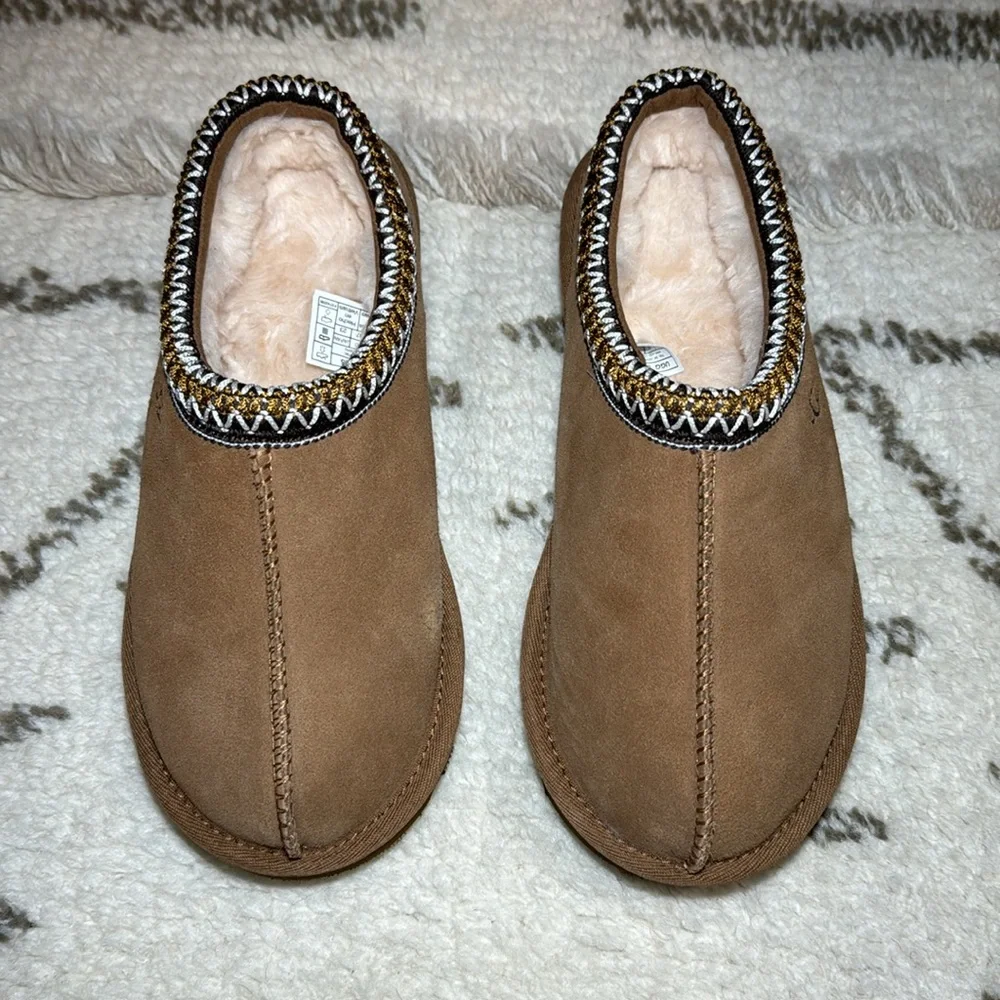 UGG Tasman ll Embroidered Slippers
